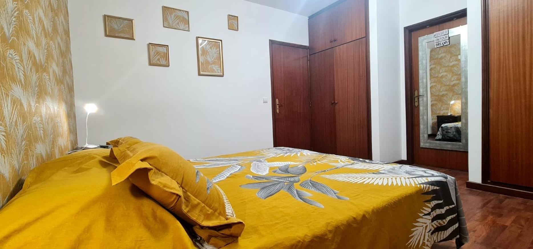 De Paz *